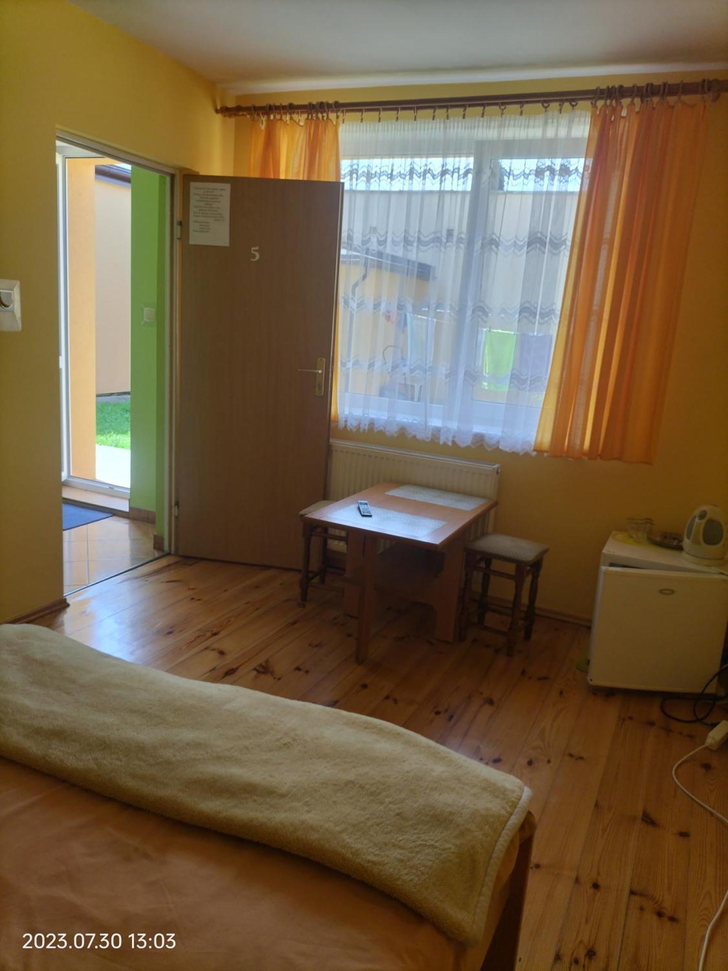 Pokoje Goscinne U Basi Großmöllen Zimmer foto
